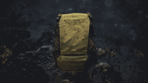 Outdoor Bags in Kelp