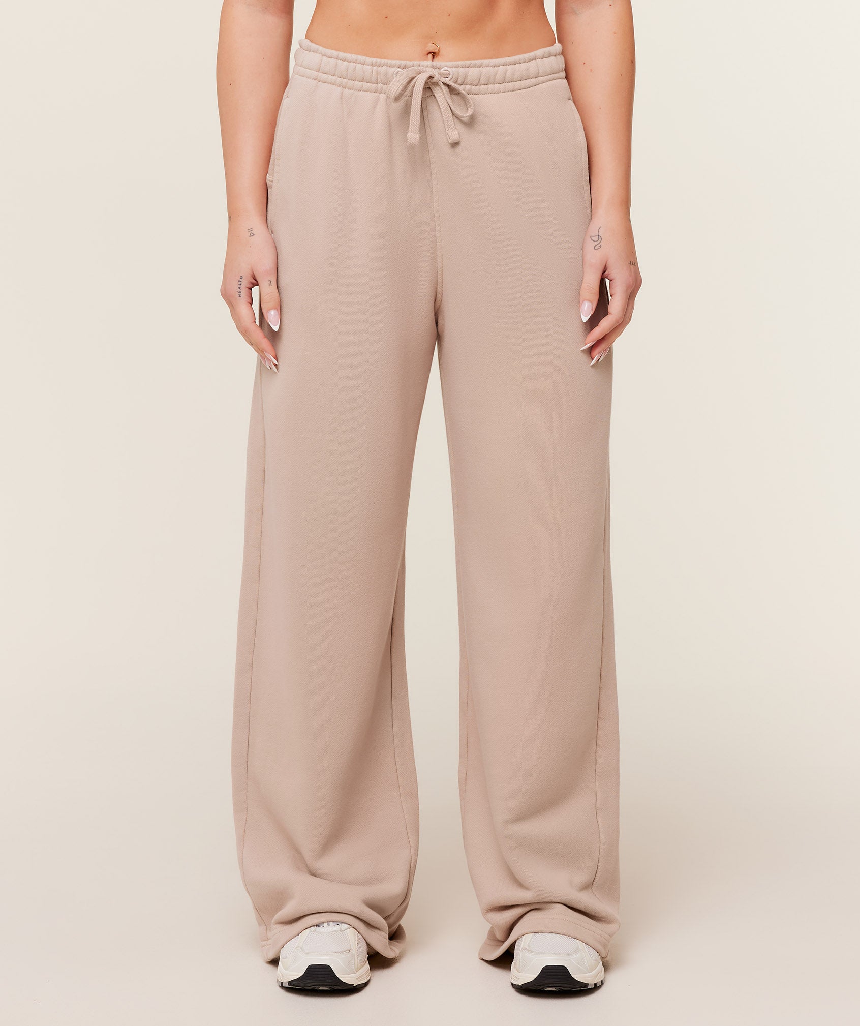 Pump Straight Leg Pant