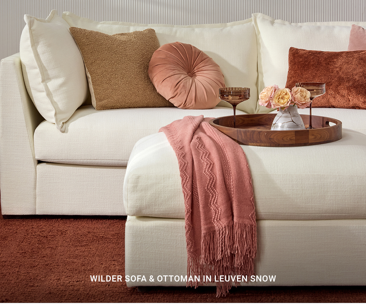 WILDER SOFA & OTTOMAN IN LEUVEN SNOW